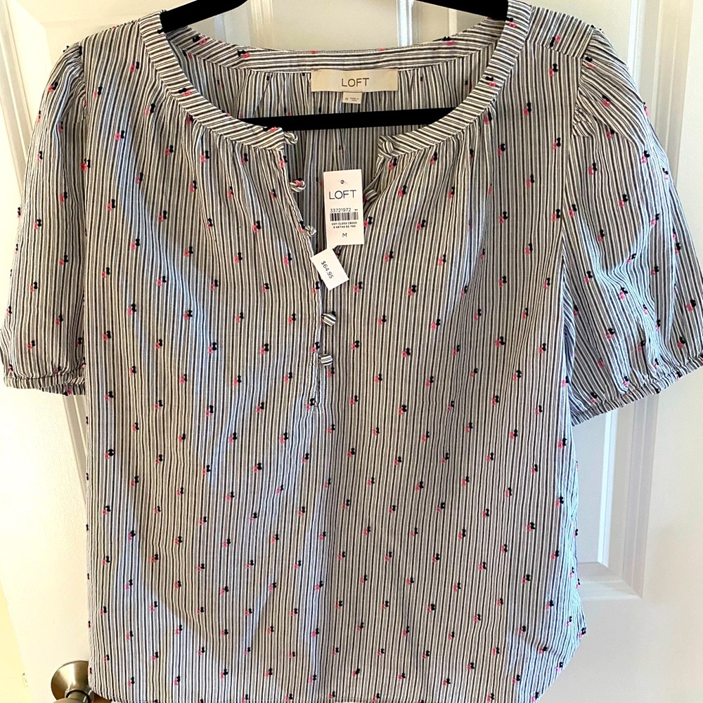 NWT Women’s blouse/shirt from Loft.